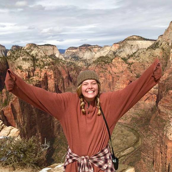 Meet your Posher, Kallie - Picture 1 of 1